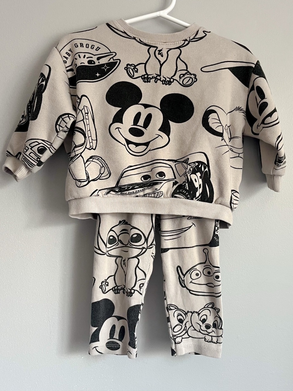 Zara x Disney Grey Character Matching Set - Crewneck & Pants 12-18 months